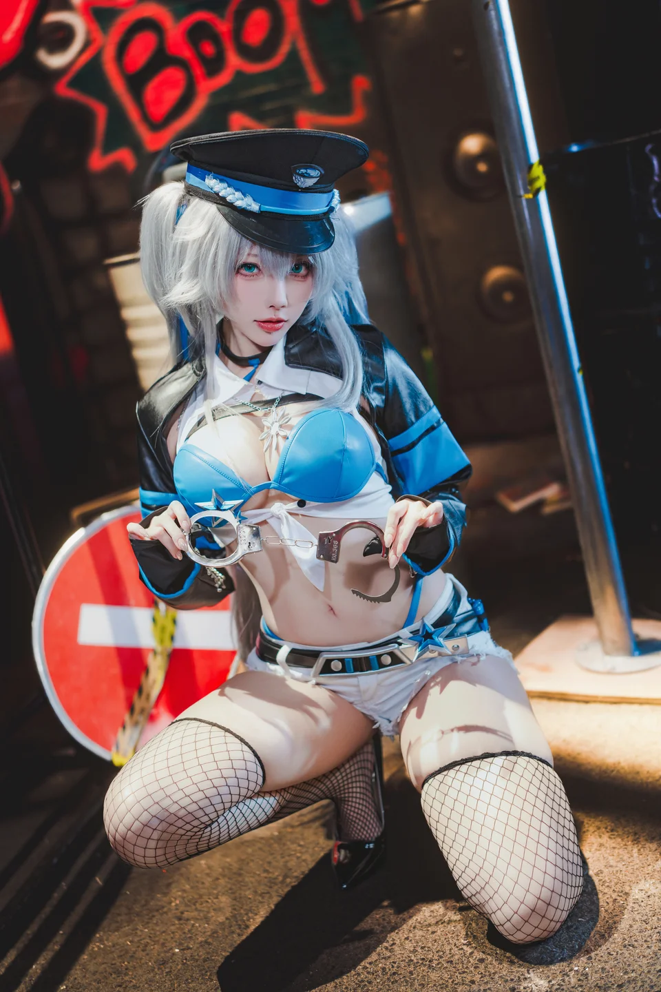 宮本桜 - 交错战线·刃齿 女警 [22P-380MB] tg@simisebaisi 【丝足阁】004.webp